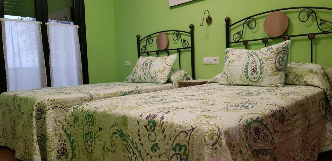 A Fragua Villa Tapia De Casariego Luaran gambar